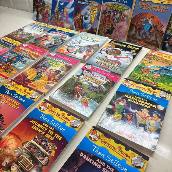 Geronimo Stilton Thea Stilton Book Lot of 21 Scholastic Like New - Picture 7 of 8